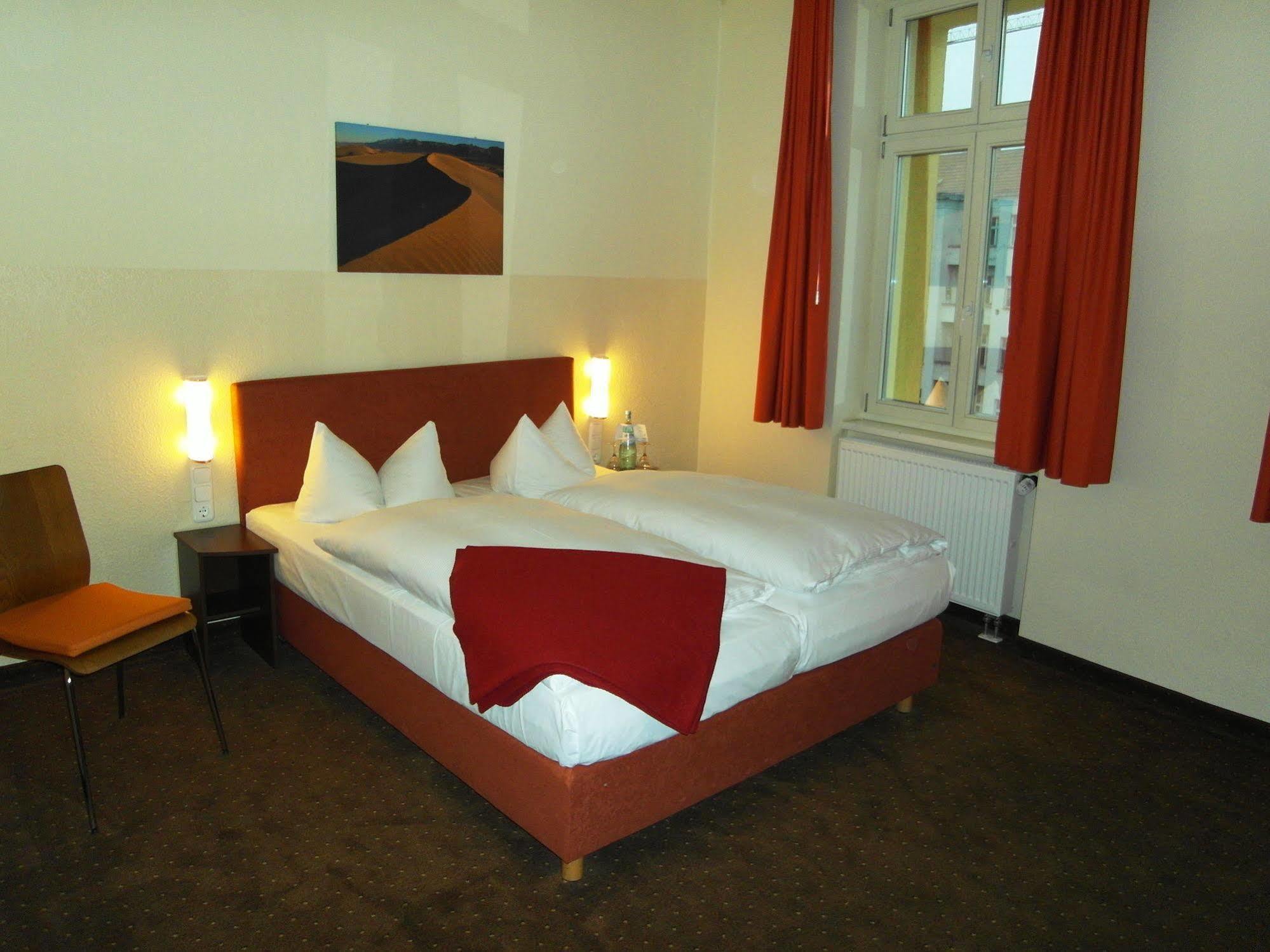 Melarose Feng Shui Hotel Berlino Esterno foto